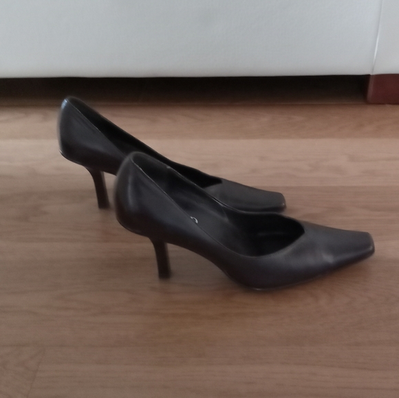 Leather shoes - Picture 3 of 5